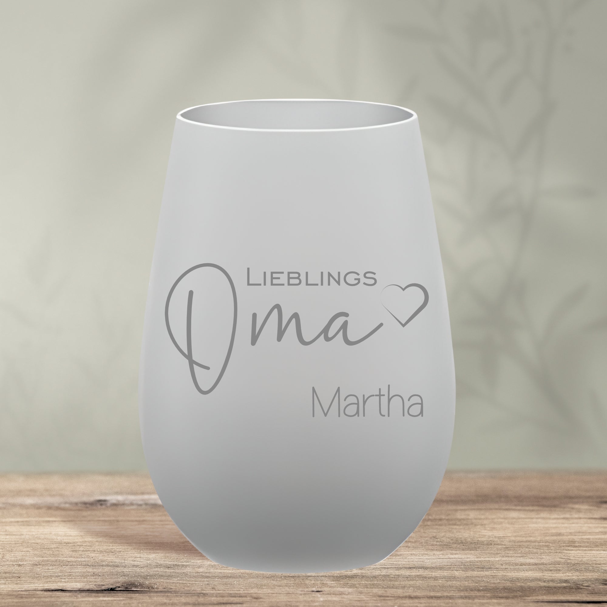 Personalisiertes Windlicht „Lieblings Oma“ mit Herzmotiv und Namensgravur